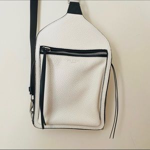 rag&bone Elliot Sling Pack in White Leather